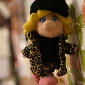 Meet your Posher, Valerie